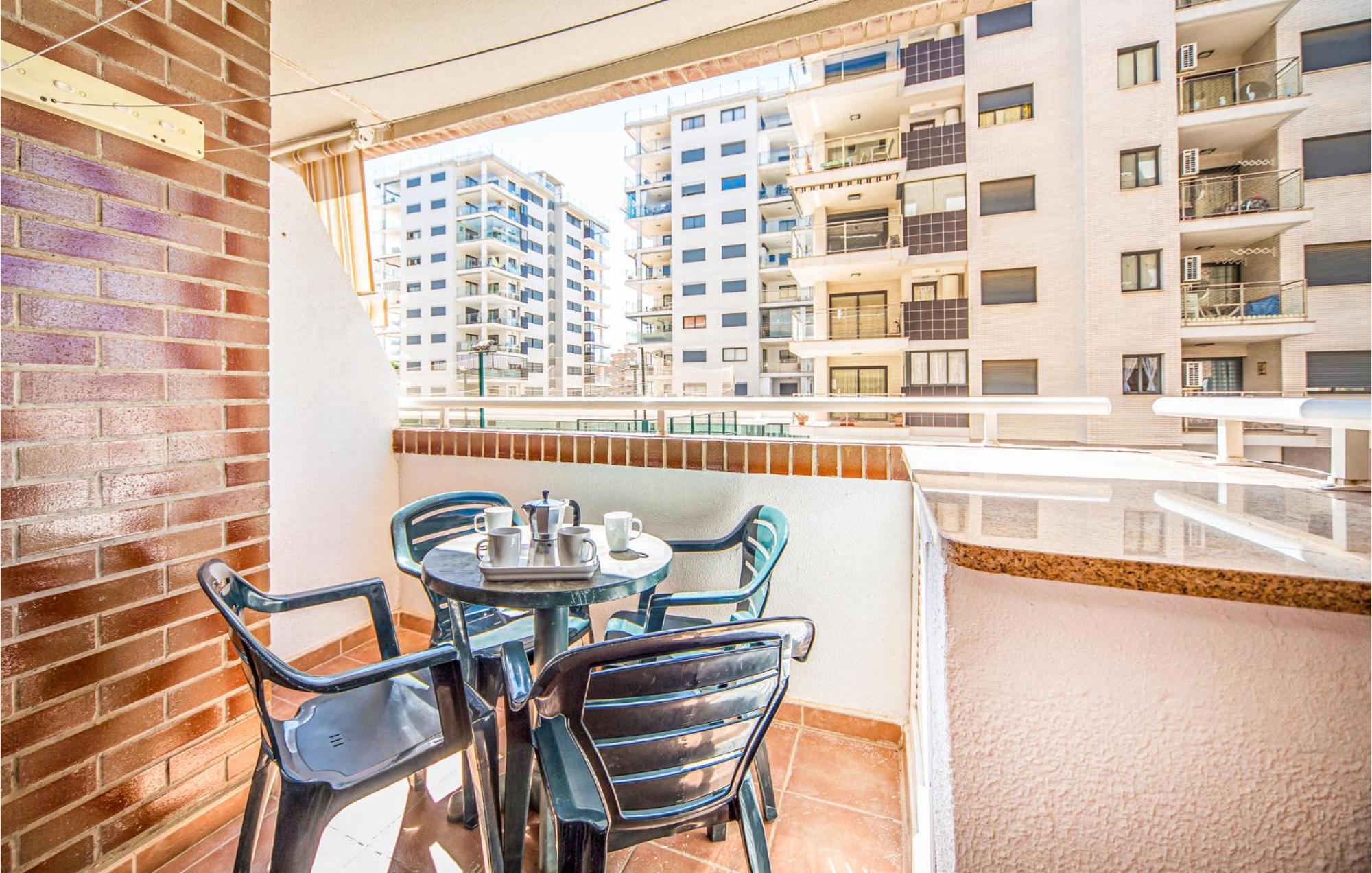 2 Bedroom Lovely Apartment In Oropesa Del Mar Luaran gambar